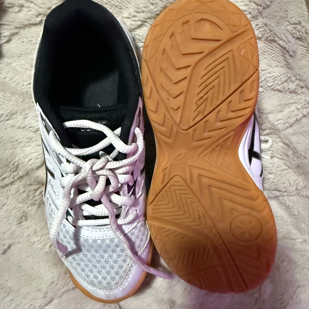 Asics White and Black Kids Volleyball Shoes